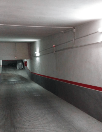 Zona de aparcamiento con pintura industrial aplicada castellon