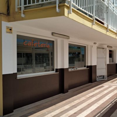 Zona comercial después de aplicar pintura industrial, Álvarez Pintores Castellón